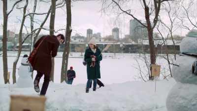 - Do you wanna put that away? - Christmas Plus One