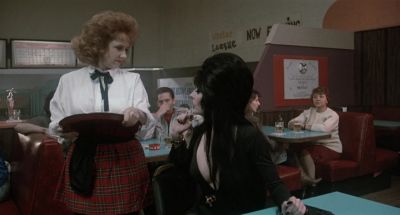 Do you want a virgin - Elvira: Mistress of the Dark