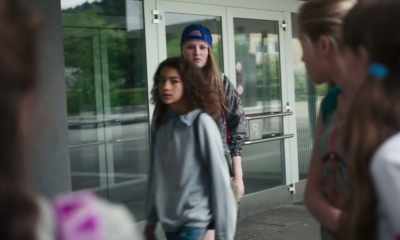 - Do you want an autograph?
- Keep moving. There's a smell. - Needle Park Baby