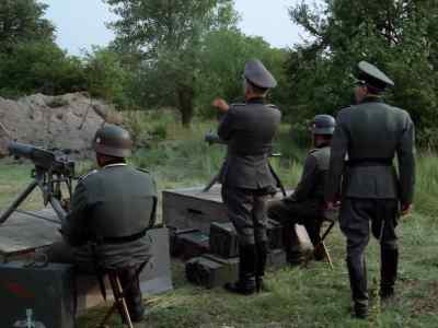 Do you want to come with us? - Holocaust