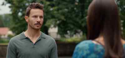 - Do you want to go first?
- No, do you? - Squared Love Everlasting