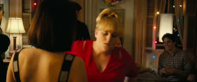 Do you want to go see the Rockefeller treeRight now YeahNo Buzz Cut and Dimples are visiting from Italyand they want to know all about American Christmas traditionslike us sitting on their faces - How to Be Single