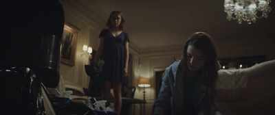 Do you want, like, a... - Thoroughbreds