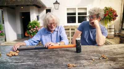 Do you want me to go and get bits?
Yes.I'll go and get you some bits. - James May and the Dull Men