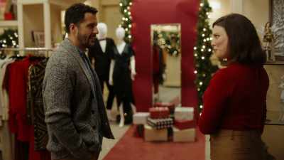 - Do you want me to help
you find something? - Mom's Christmas Boyfriend