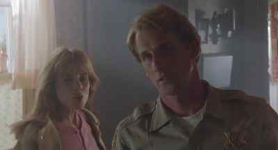 - Do you want some more?
- Yeah . . . thanks. - Nowhere to Run