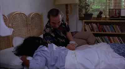 Do you want some tea, kiddo?
- You kidding me? - Saint Jack