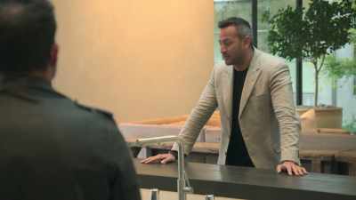 Do you want to walk outside,
let me show you the grounds, - Buying Beverly Hills