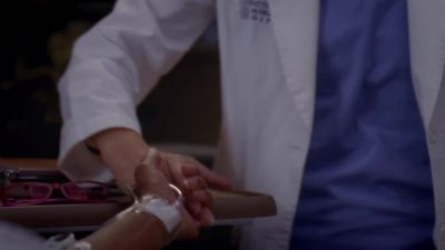 Do you want to work on
the book a little bit more? - Grey's Anatomy