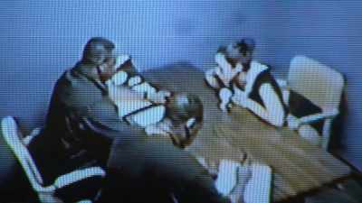 Do you wish to waive that right
and answer questions now? - Murder to Mercy - The Cyntoia Brown Story