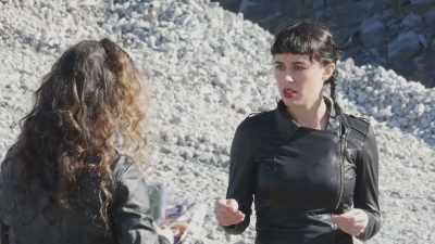 - Do you, do you believe in hope? - Mad Maxine: Frisky Road