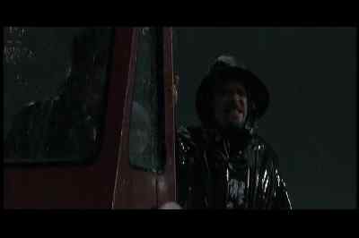 DO YOU SEE ANYTHING?
-NOTHING! - Andre