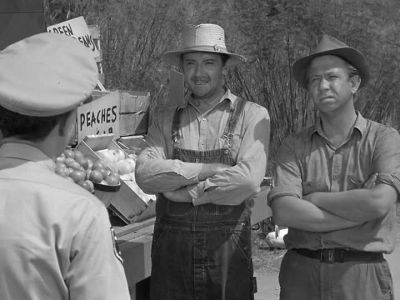 DO YOU SEE THIS BADGE? - The Andy Griffith Show
