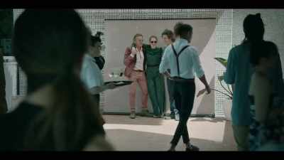 Do you...
(SQUEALS) - The Unusual Suspects