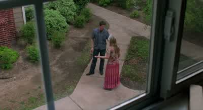 Do you think he's gonna spend the night? - Boyhood