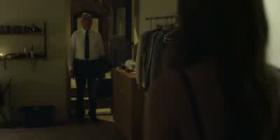 Do your parents know you live like this? - House of Cards