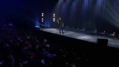 Doar Dumnezeu putea da o asemenea palmă. - Marlon Wayans: God Loves Me