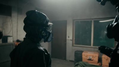 Doc. Everything's clear in here. - SEAL Team