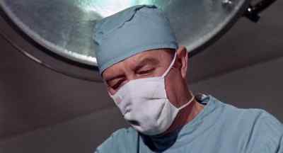 Doctor, we could stop him. - X: The Man with the X Ray Eyes