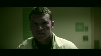 - Doctor? - Fractured