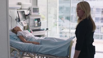 Doctor, get in there now! - Riviera