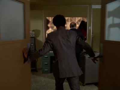 Doctor, it's Gunther Schell.
I think he's dying. - Mission: Impossible