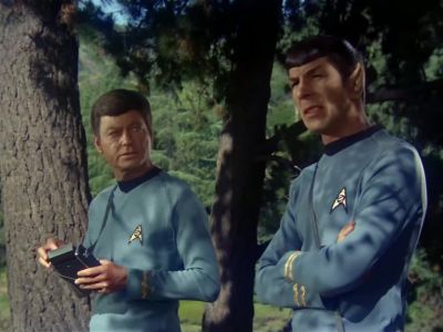 - Doctor?
- Yes. - Star Trek