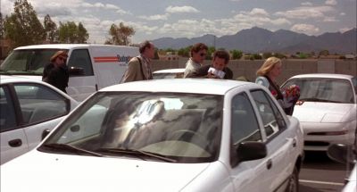 Does anybody actually own a white Taurus or are they all rentals - Flirting with Disaster