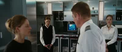 Does anybody on board remember seeing her? - Flightplan