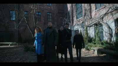 Does anyone else see - The Umbrella Academy