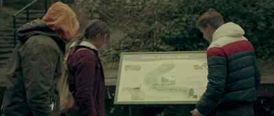 Does anyone know where we are? - War of the Worlds: The Attack