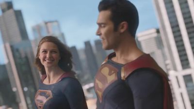 Does this ever get old? - Supergirl