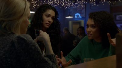 - Does this kind of stuff
happen often? - Chicago Fire