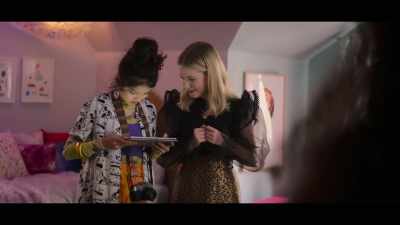 Does Logan Bruno breed teacup pigs - The Baby-Sitters Club