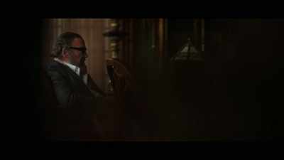 - Does that mean anything to you?
- [Lawrence] No... Should it? - Death and Other Details