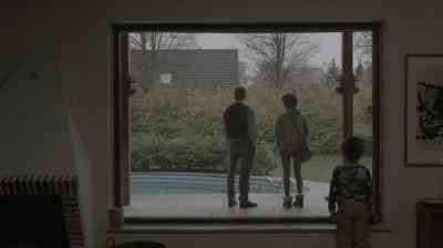 - Does your mother know you're here?
- No. Can you call her? - The Bridge