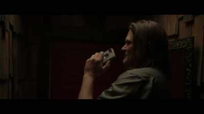 Does that ring... does that
ring any sort of bell for you? - Sasquatch