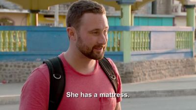 DOES SHE HAVE TWO BEDS? - 90 Day Fiancé: The Other Way