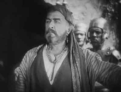 Does your teacher pay taxes to Caesar? - The King of Kings
