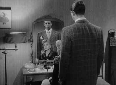 Does the back of my neck fascinate you dear - Larceny