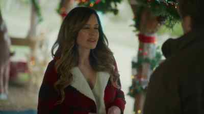 -Does the bookstore do okay?
-[quiet score] - A Novel Christmas