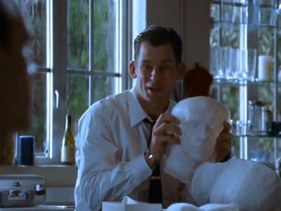 Does the face ring a bell,
commander? - JAG