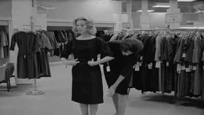 Does the hem hang right in back? - Carnival of Souls