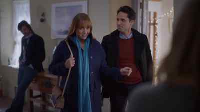 Does the lamb that we saw
on the way in - 'Tis the Season to Be Irish