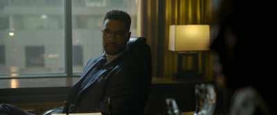 - Does the old man know about this?
- Not yet. Heads would roll. - The Gray Man