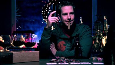 Does the soapbox come with the SAG card - Veronica Mars
