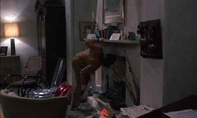 Does this thing ever work
or is it just for decoration? - Sunday Bloody Sunday