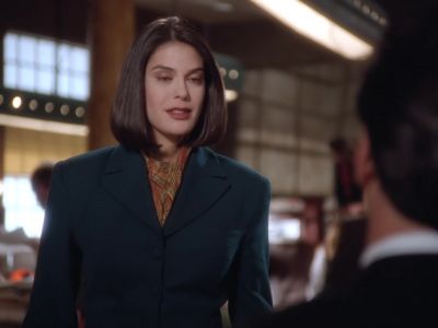Does he think that because he couldn't defeat some robot - Lois & Clark: The New Adventures of Superman