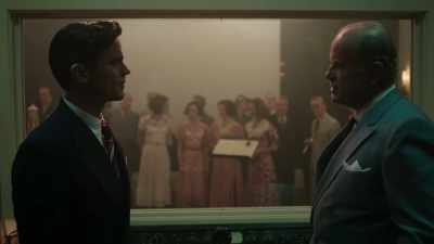 Doesn't jump ship
just 'cause things - The Last Tycoon