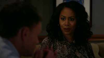 Doesn't he know that,
as a lawyer for the People, - All Rise